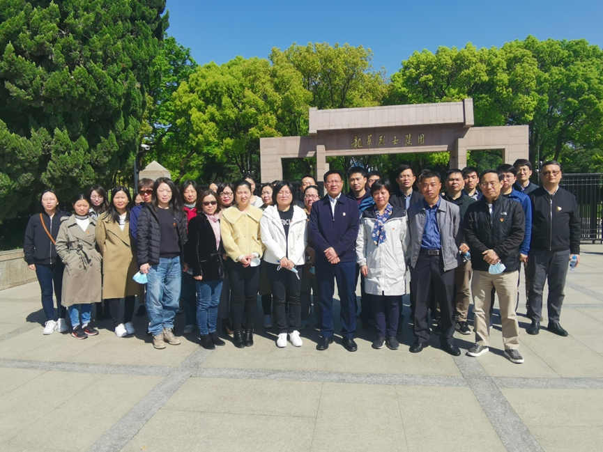 开展“清明祭英烈”活动 开展“清明祭英烈”活动