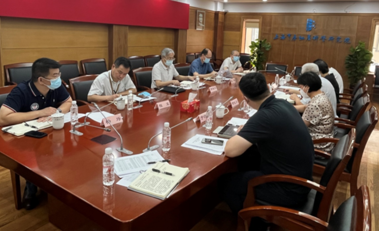 市房管局季祖坚书记在房科院调研